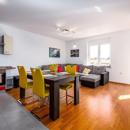 Laura House With Apartment Umag Dış mekan fotoğraf