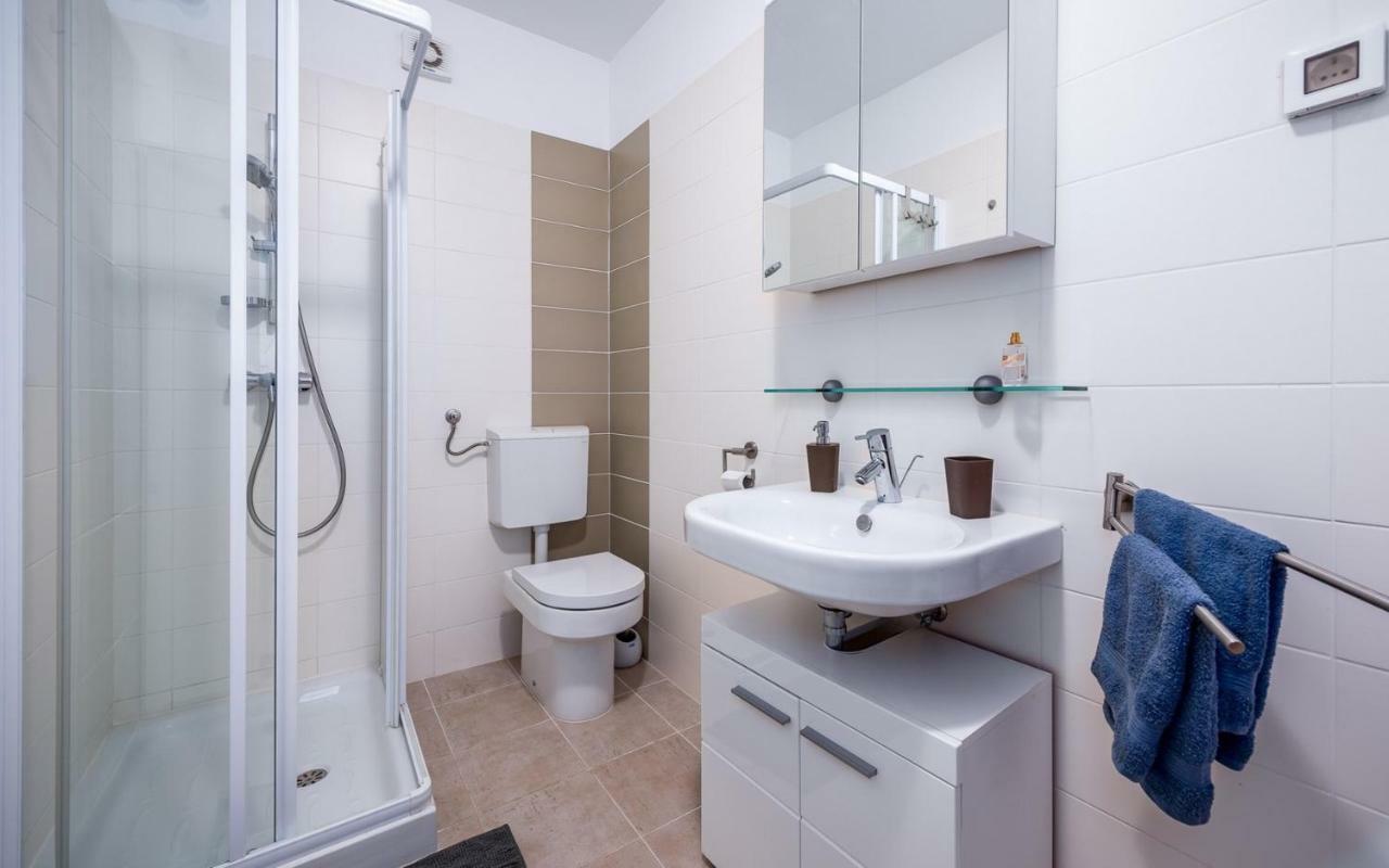 Laura House With Apartment Umag Dış mekan fotoğraf