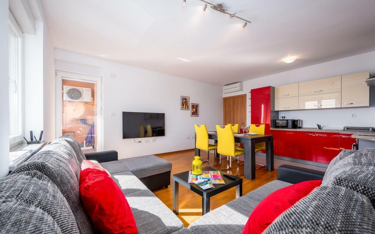 Laura House With Apartment Umag Dış mekan fotoğraf