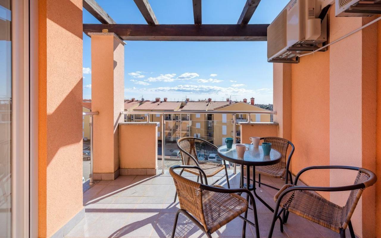 Laura House With Apartment Umag Dış mekan fotoğraf