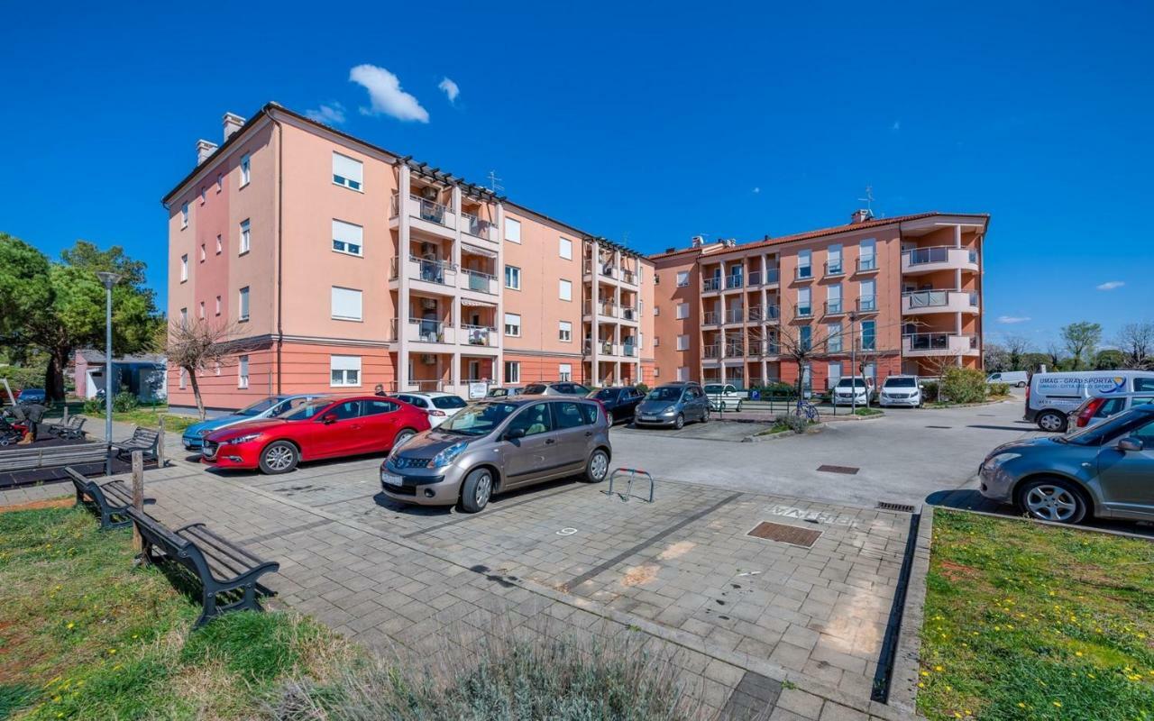 Laura House With Apartment Umag Dış mekan fotoğraf