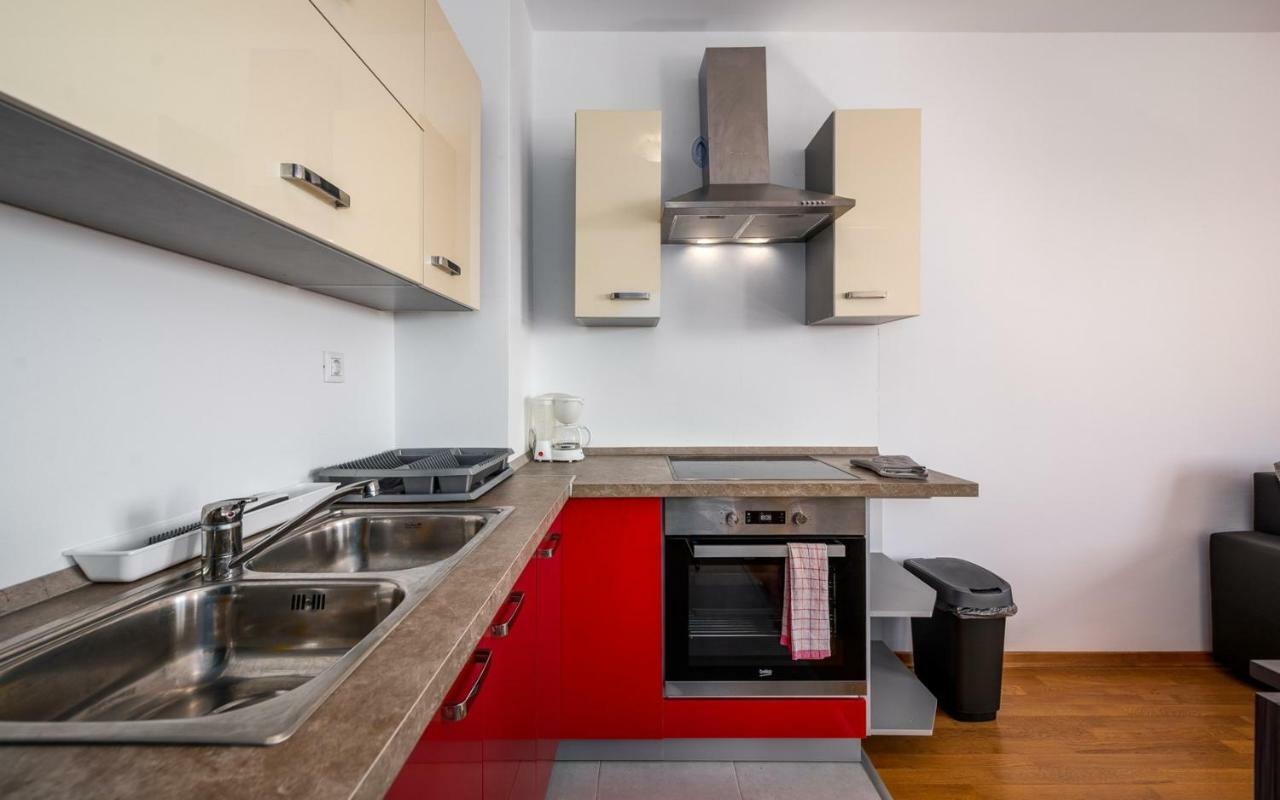 Laura House With Apartment Umag Dış mekan fotoğraf